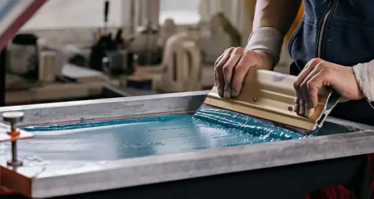 Beginner guide to screen printing process on t shirts